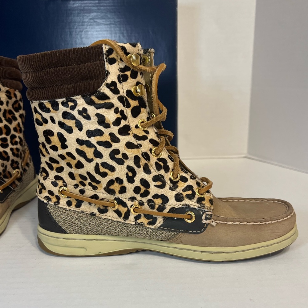 Sperry Topsider Hikerfish Leather Leopard Print Calf Hair Boots. Size 6 With Box - Picture 5 of 13